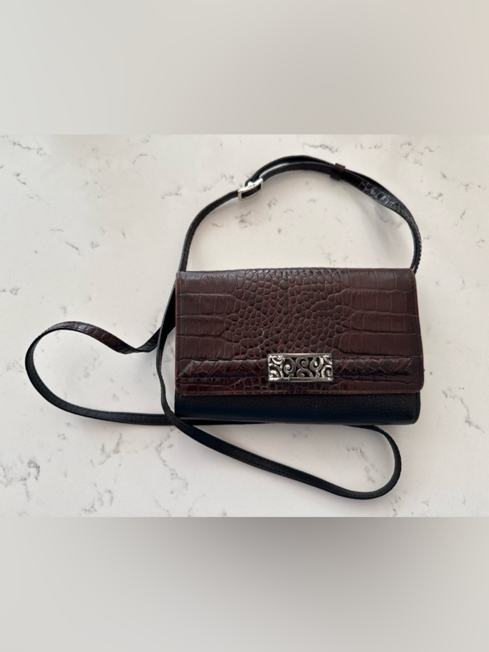 Brighton Brown Croc-Texture Leather Organizer Crossbody Wallet Black Brown